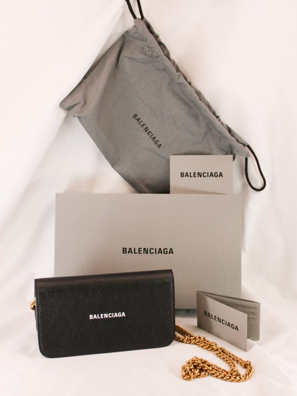 Balenciaga Wallet on Chain - Picture 2 of 8